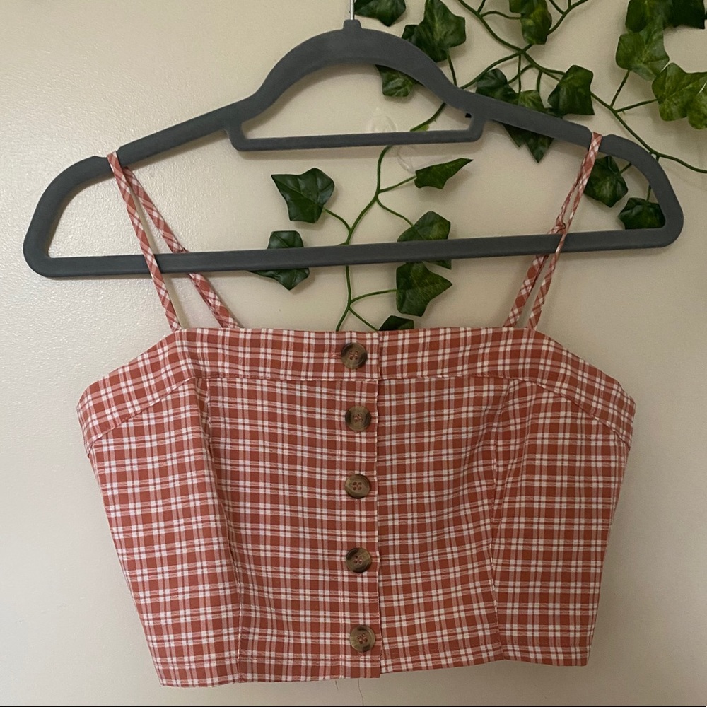 Crop tank top